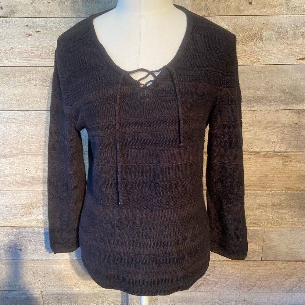 Lauren Ralph Lauren women’s black striped v-neck sweater in size medium